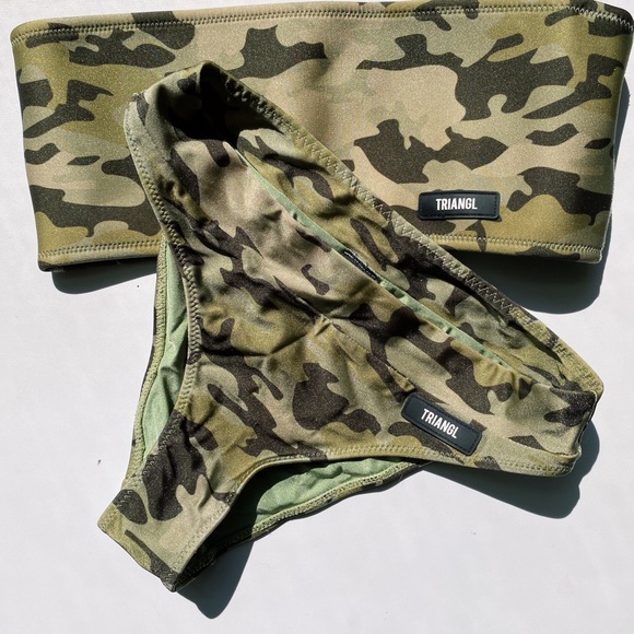 Triangl bathing suit - Picture 1 of 2